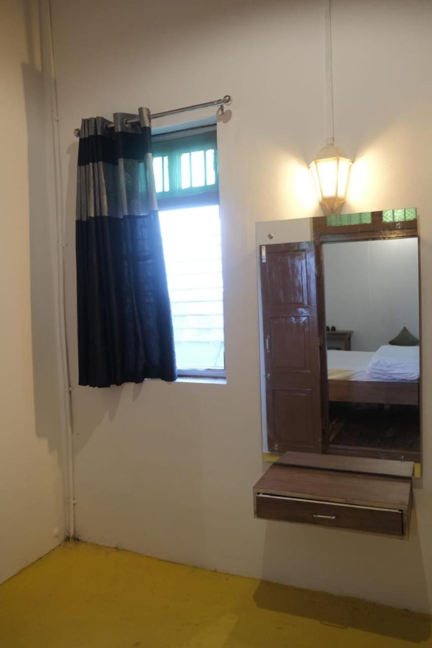 Hotel Ashirwad Junagadh Exterior foto